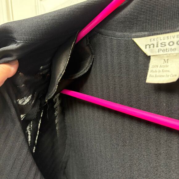 Exclusively Misook Black Cardigan Capsule Piece Shoulder Pads, Petite Size MP - Picture 5 of 6